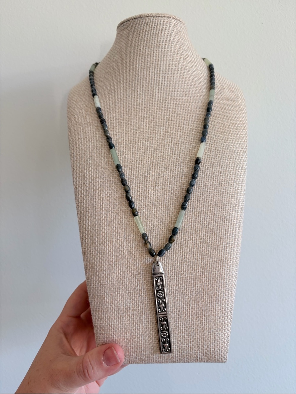 Silver spoon Pendant Beaded Necklace in Green and midnight blue